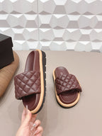 CC 26s Sandals Buckle Burgundy Quilted Leather 613272
