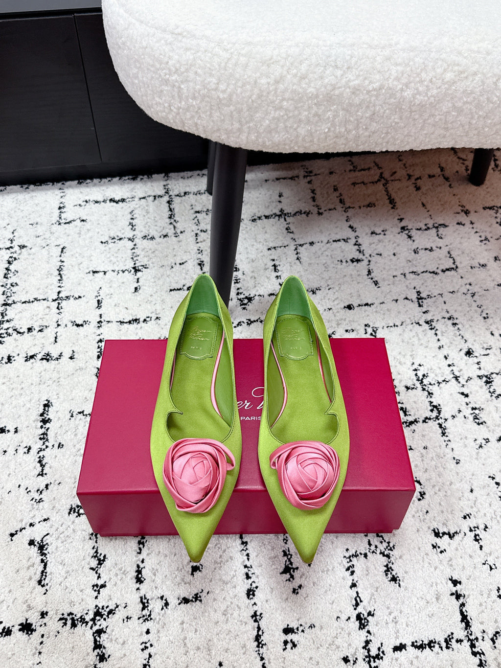 RV Rose Vivier Flower Slingback Flat Pink Green Satin 617284