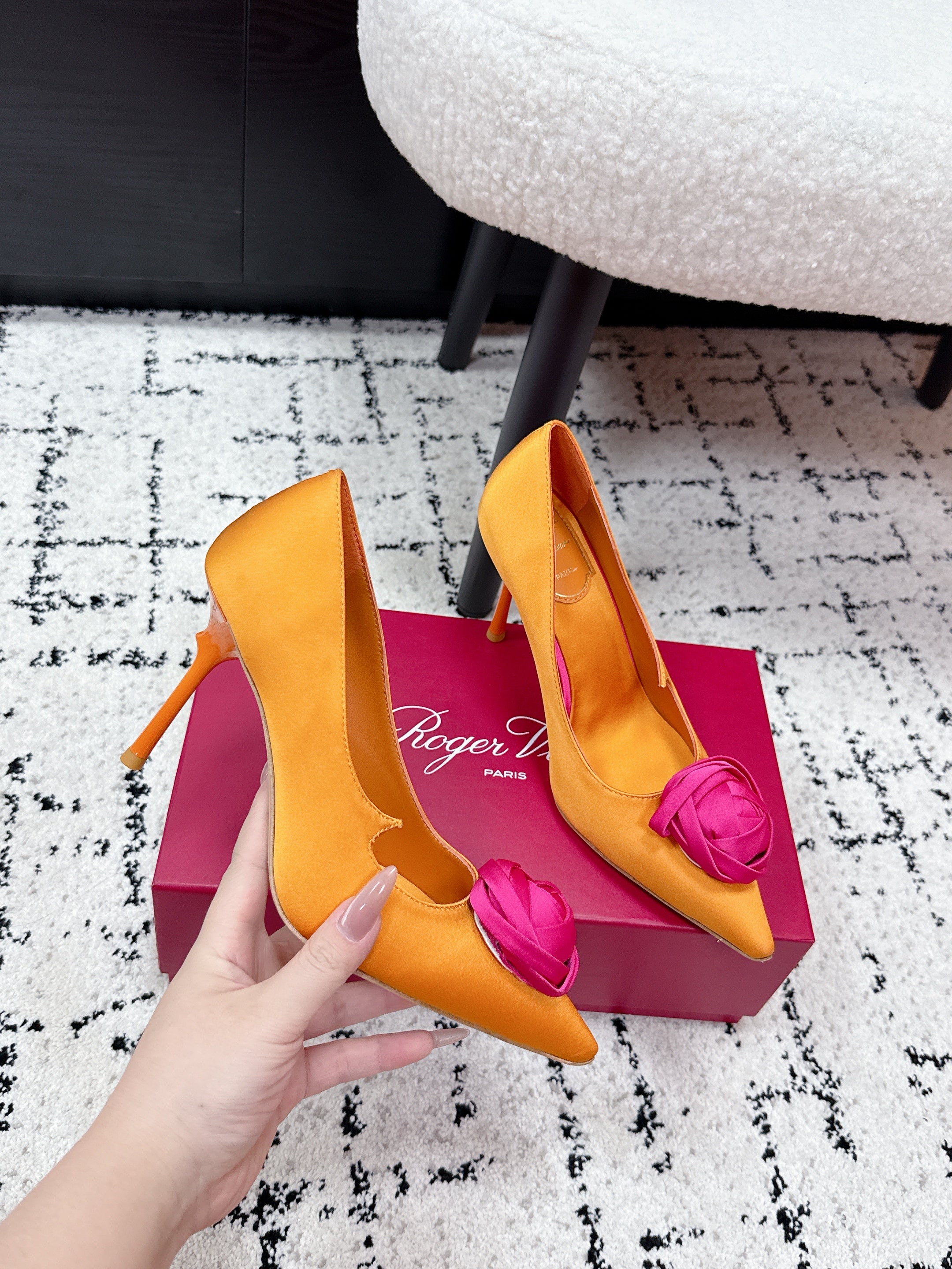 RV Rose Vivier Flower Pumps 10cm Pink Orange Satin 617297