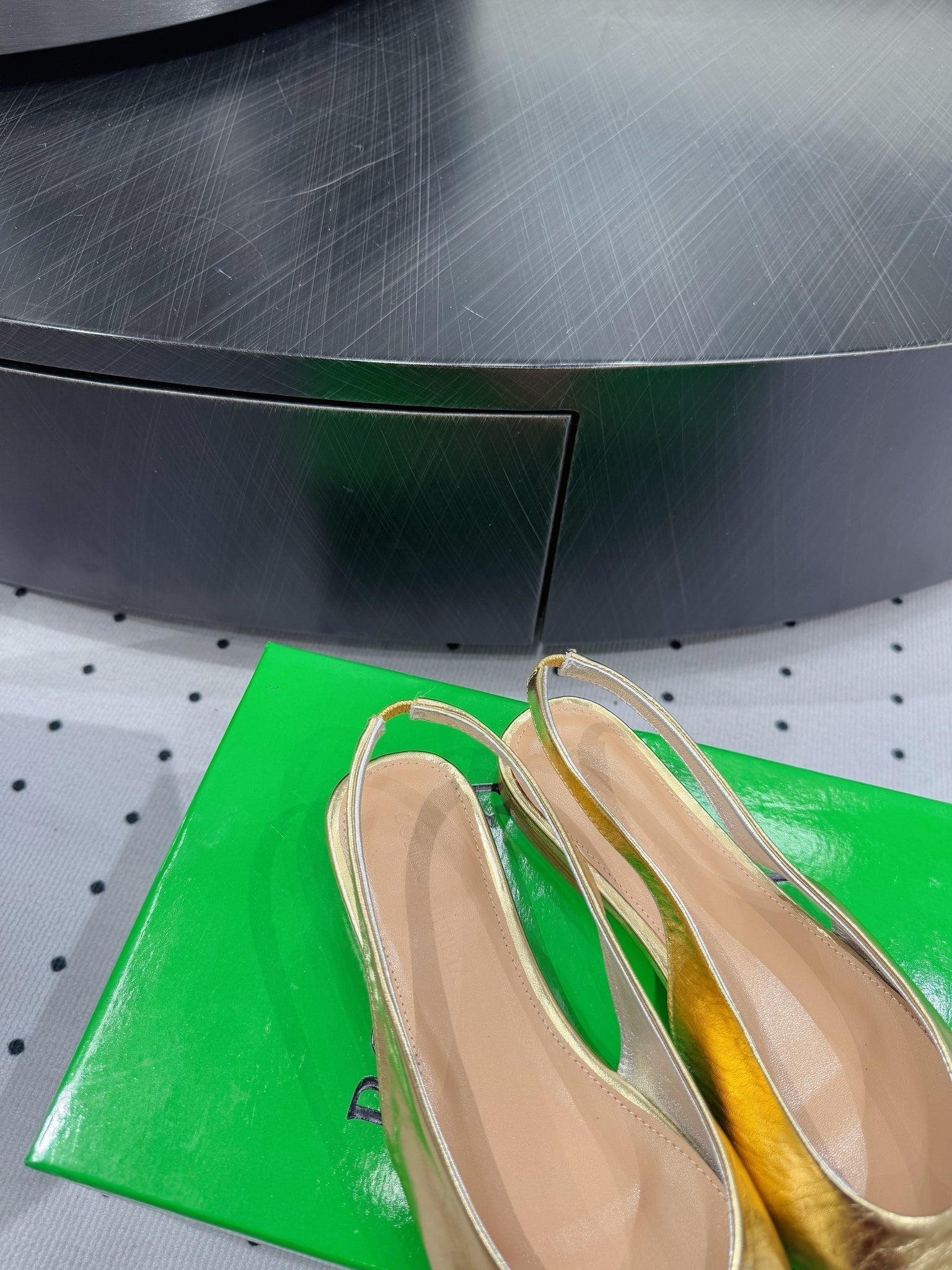 BV 26s Slingback Flats Gold Calfskin
