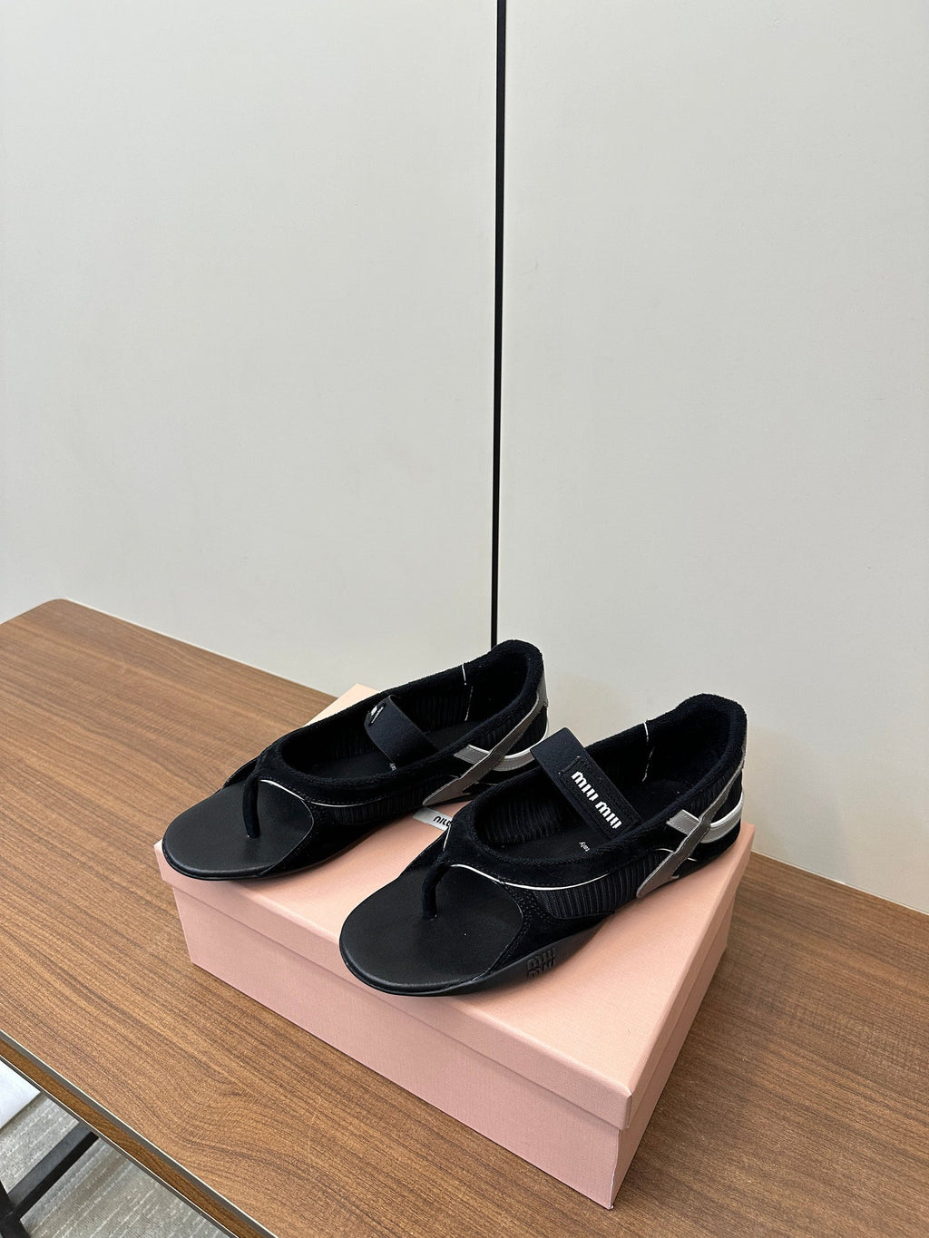 Miu Thong Sandals In Black Suede Mix Tech Fabric