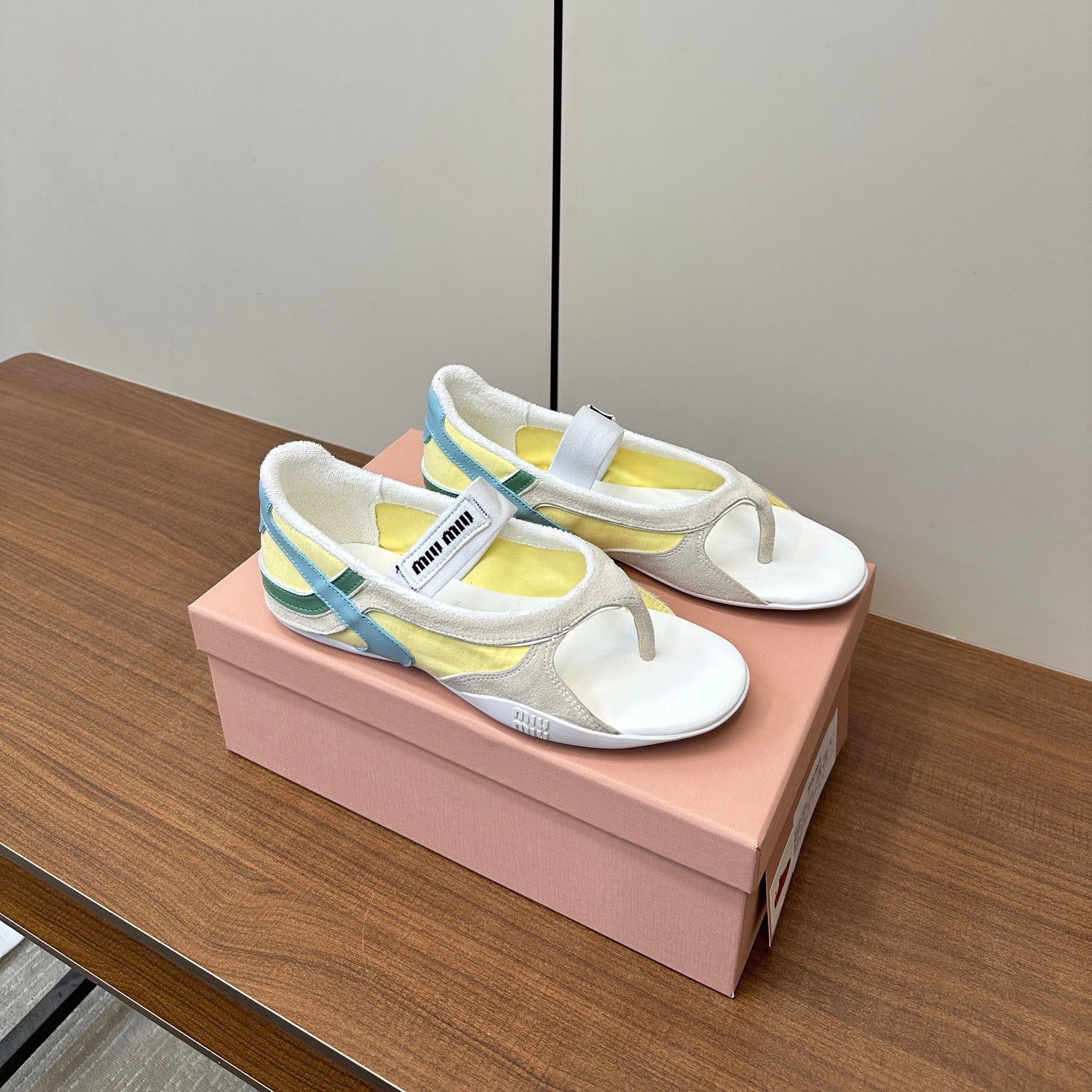 Miu Thong Sandals In Beige Suede Mix Yellow Tech Fabric
