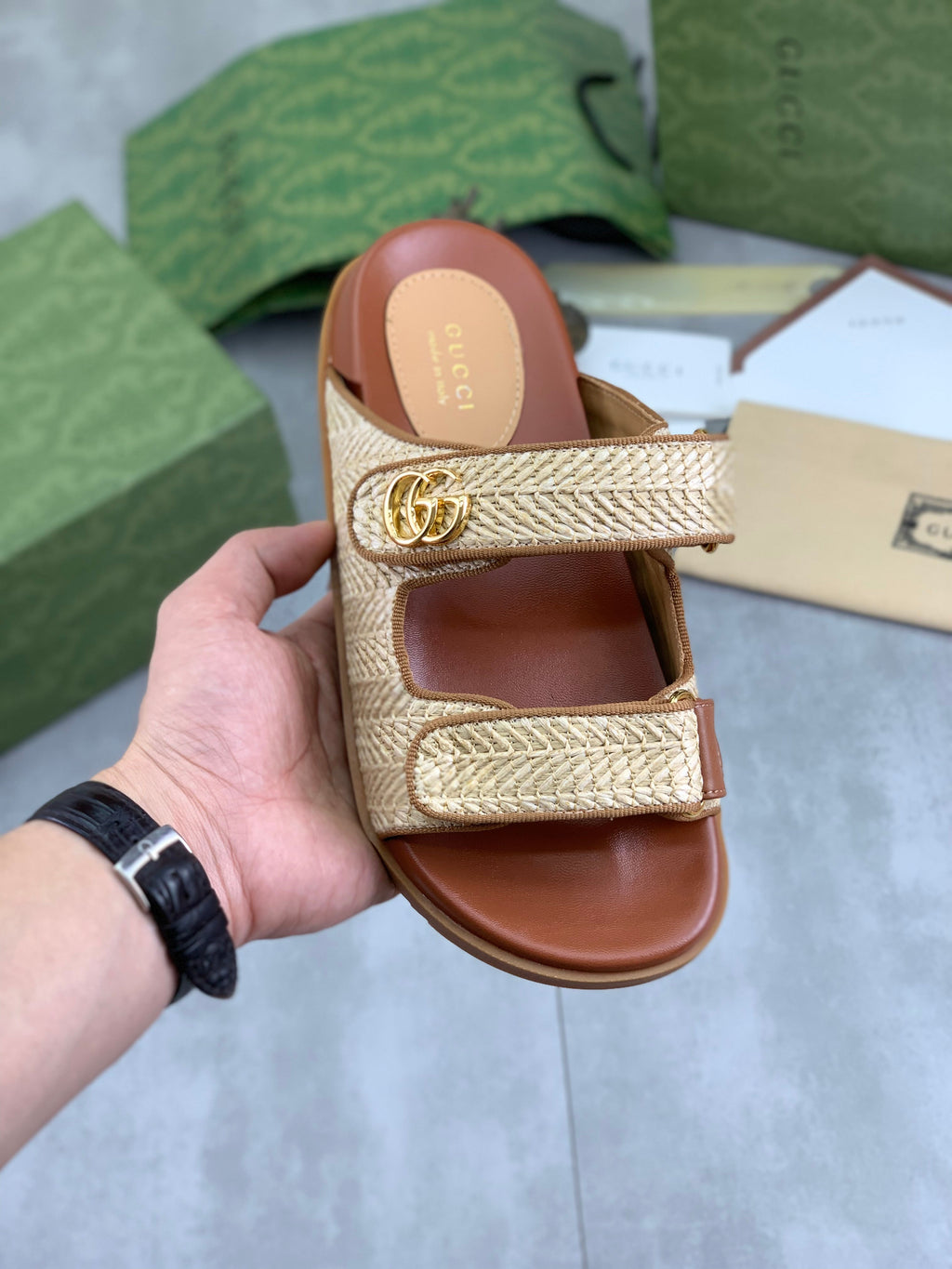 GG Men's 25 Slide Beige Brown Sedge Cowhide 734883
