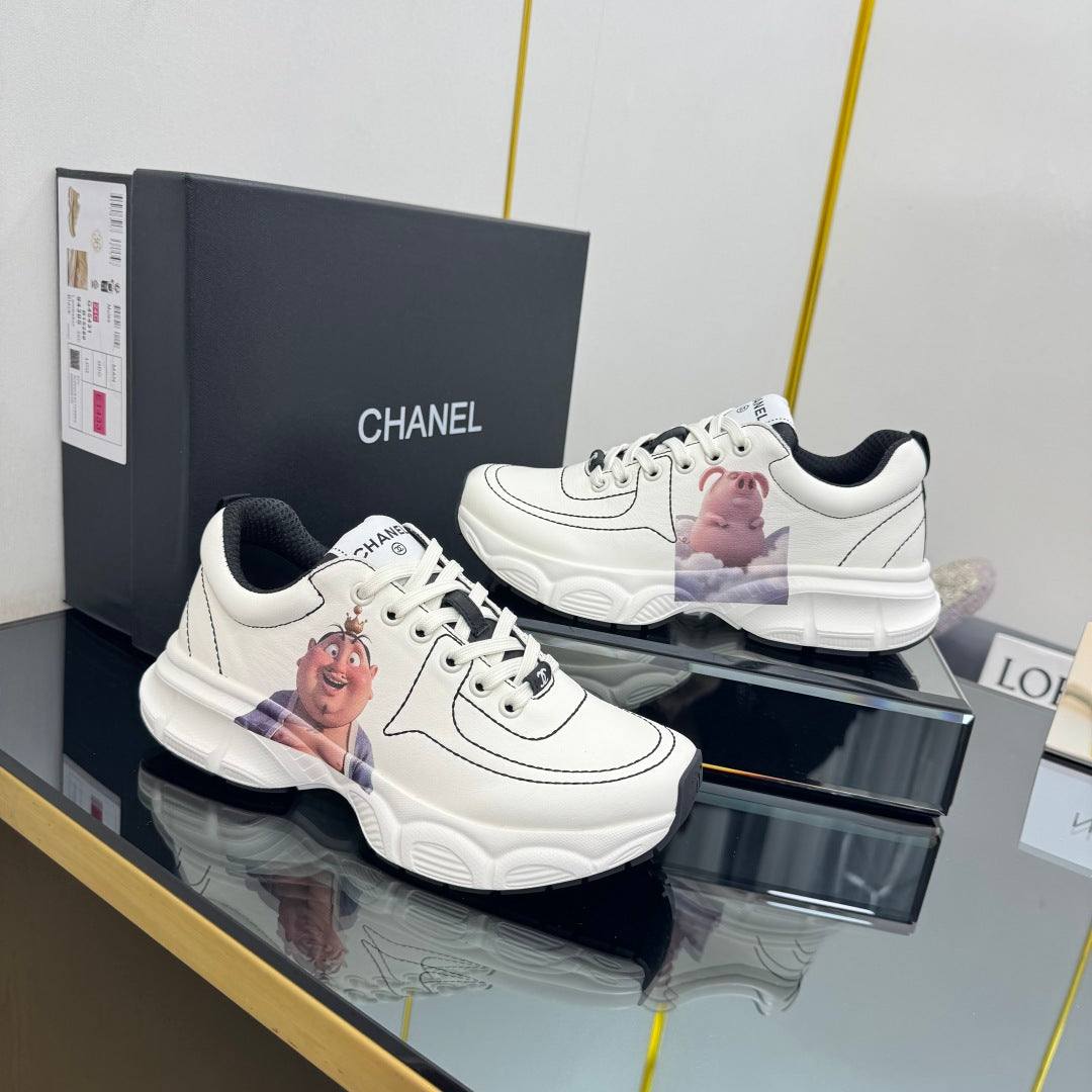 CC Sneaker White with Sticker Cowhide 238622