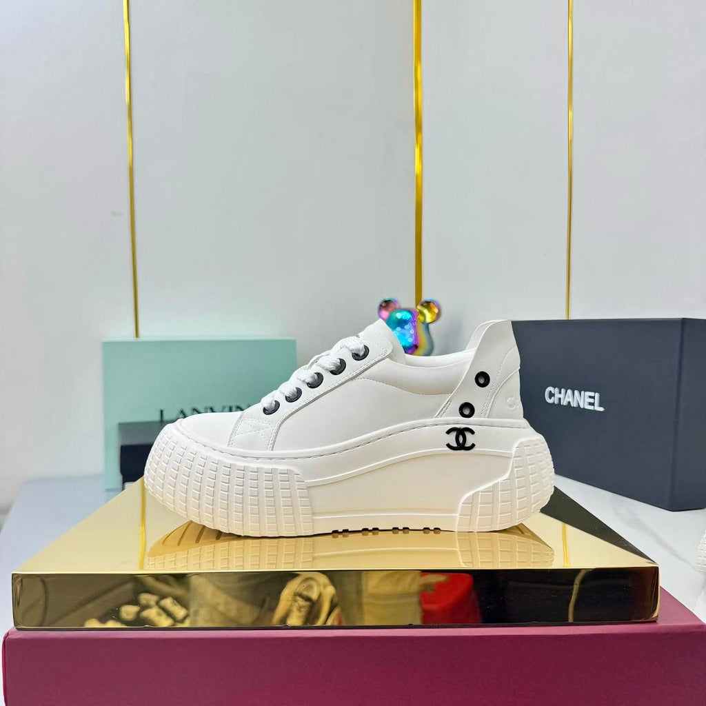 CC 25C Panda Sneakers White Sheepskin Mesh 413848