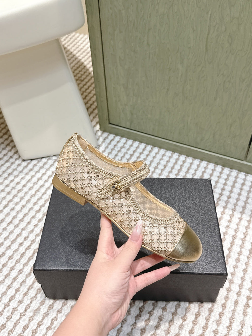 CC 25s AW Ballet Flat Gold Sequin Woven 612349