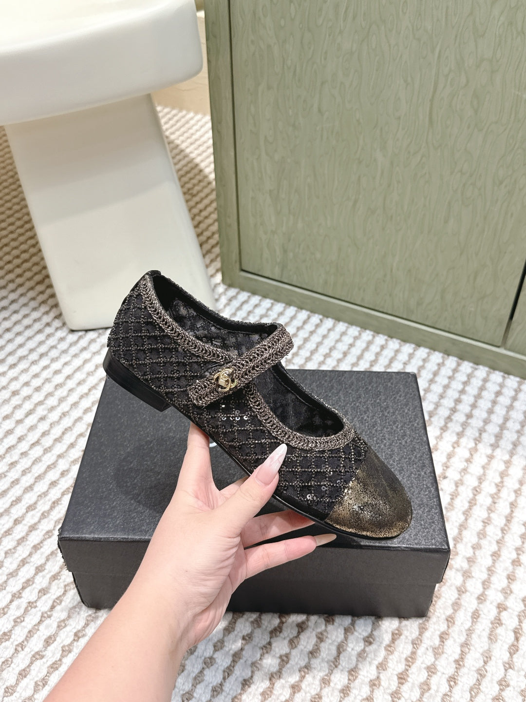 CC 25s AW Ballet Flat Black Sequin Woven 612351