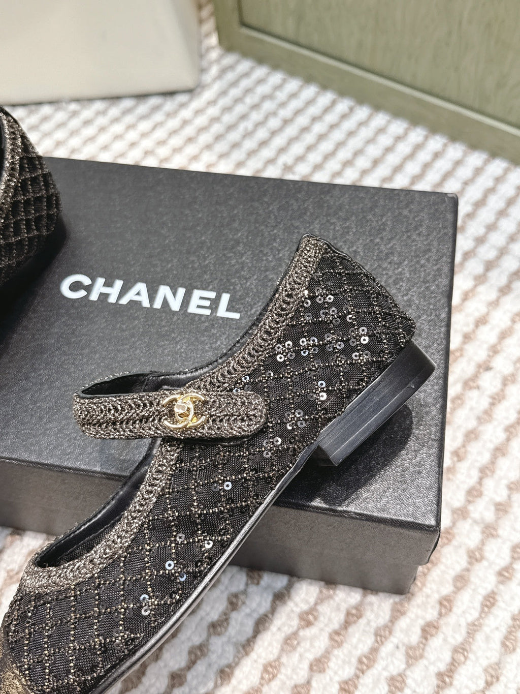 CC 25s AW Ballet Flat Black Sequin Woven 612351