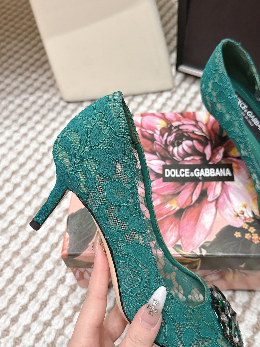 DG Pumps Crystals 6.5cm Teal Green Taormina Lace 663078
