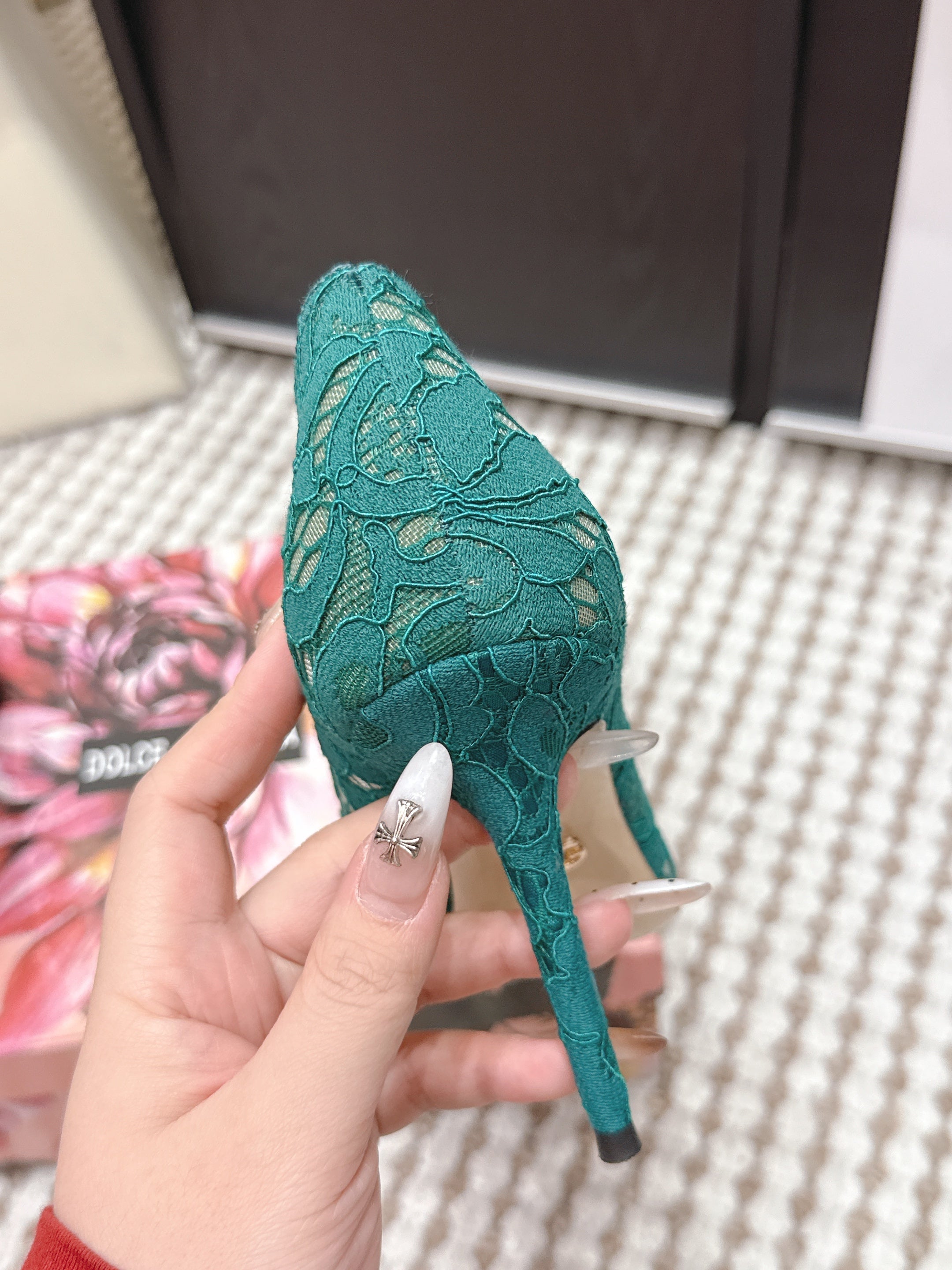 DG Pumps Crystals 9cm Teal Green Taormina Lace 663087