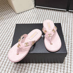 CC 26s Flip-Flop Light Pink Sheepskin 632361