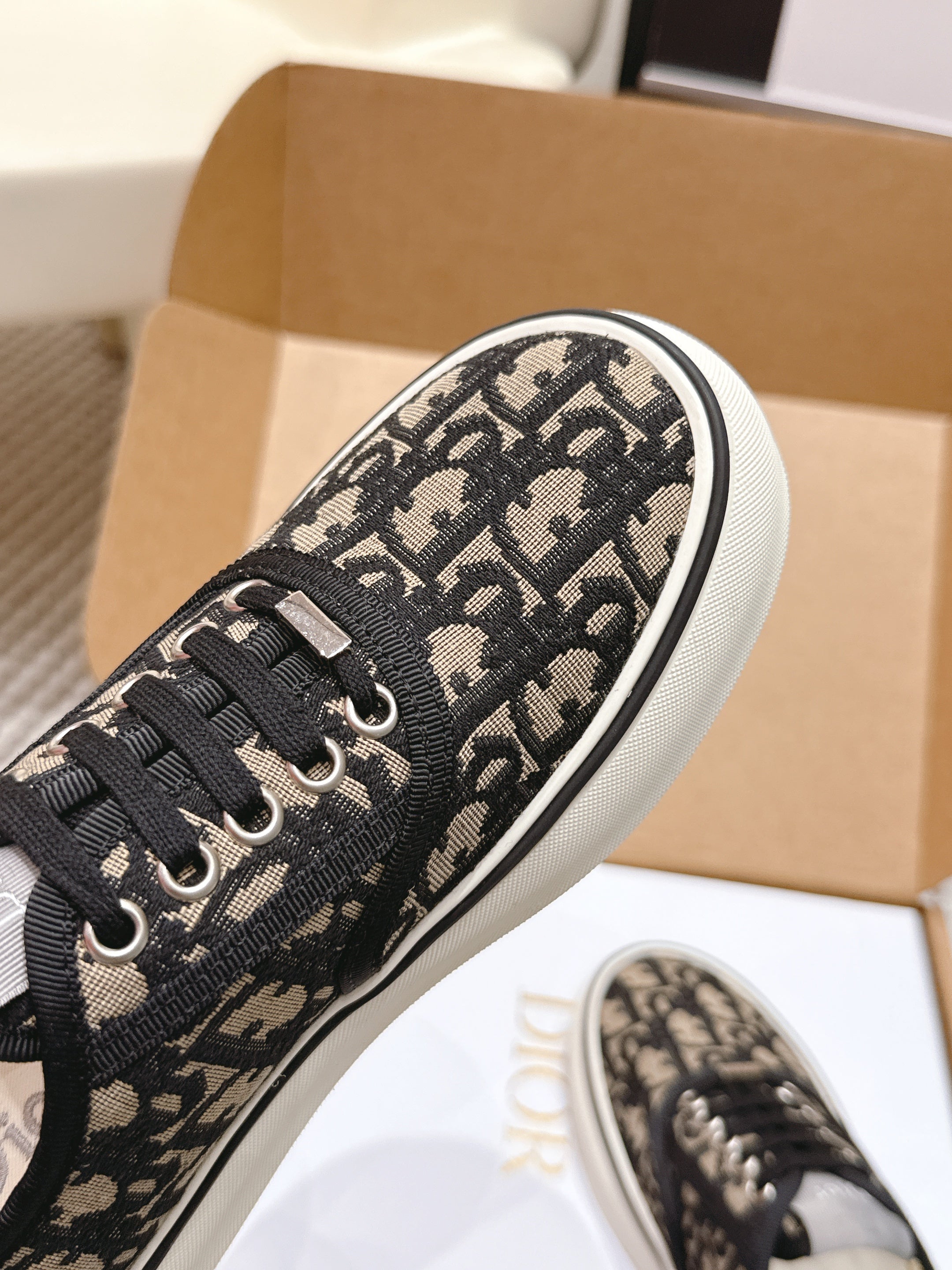 CD Saltwind Sneaker Black Beige Oblique Jacquard Cotton 632436