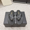 CC 26ss Flip-Flops Black Sheepskin 653598