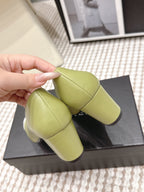 CC 2026 Pump 6cm Green White Lambskin 721421