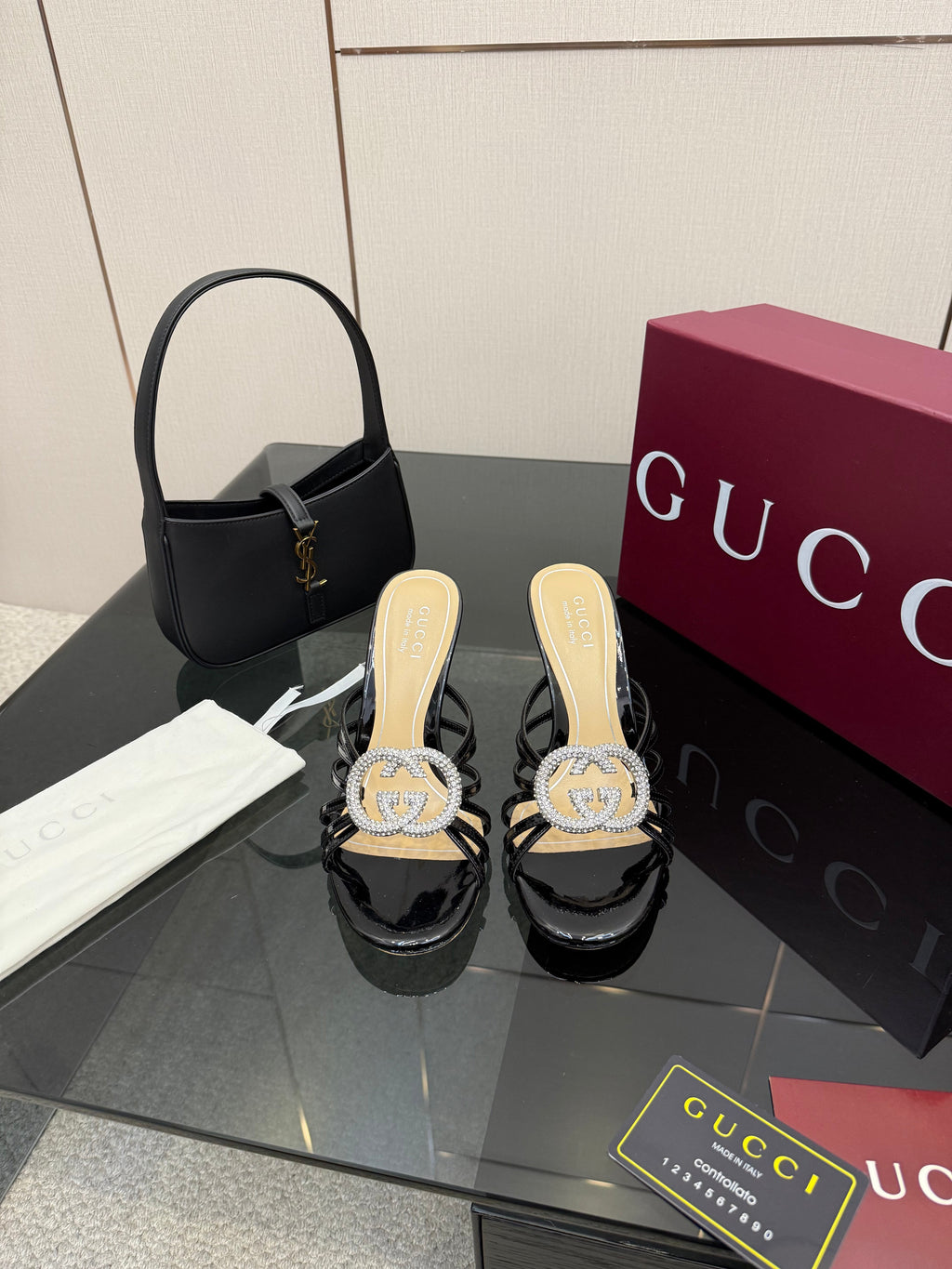 Women's Slide 85mm With Crystal Interlocking G Black Patent Leather