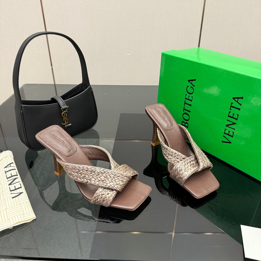 BV 26s Heeled Sandals 9.5cm Dark Brown Calfskin Raffia