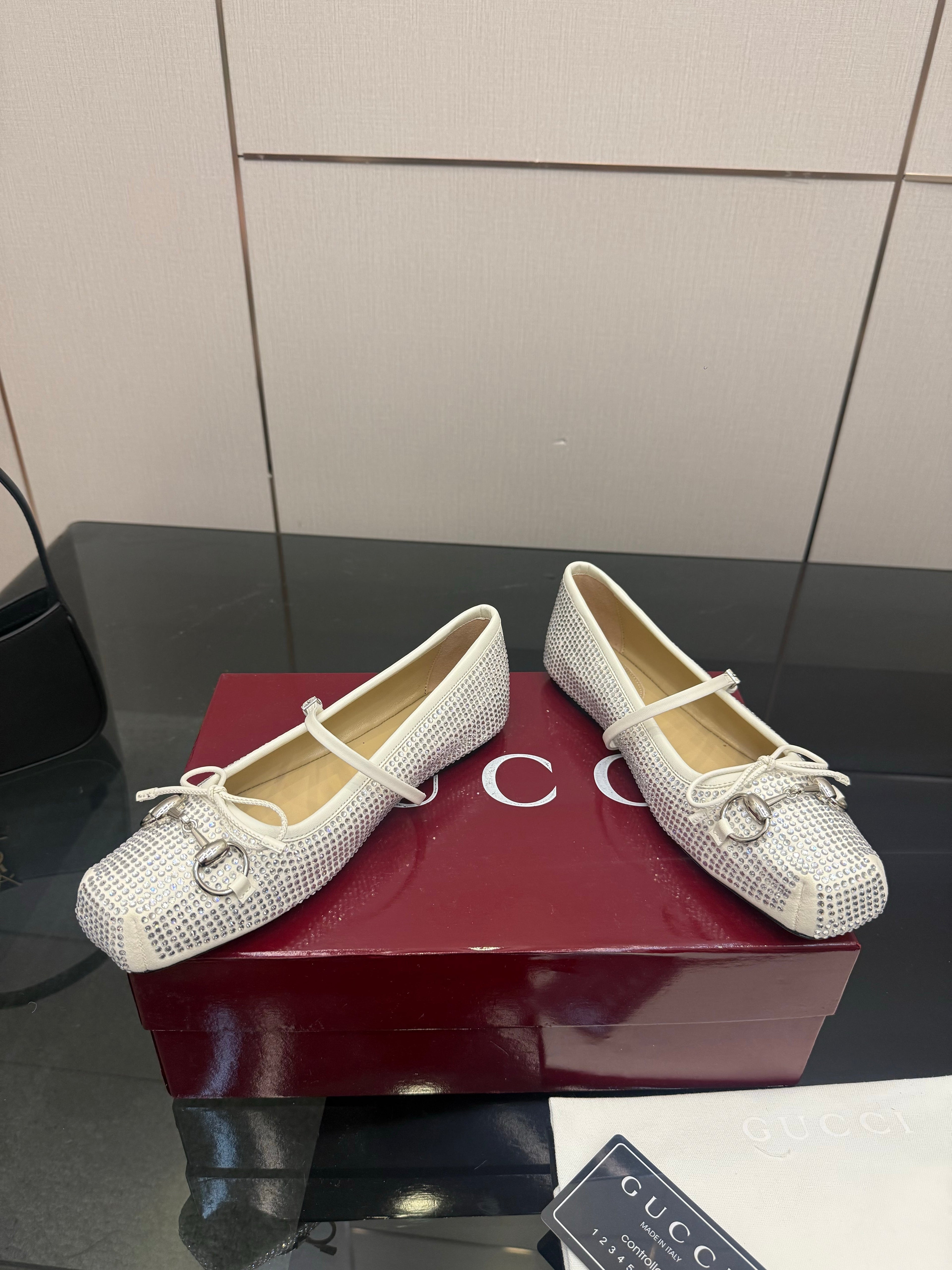 GG Ballerina Flats Square Toe White Leather 725283