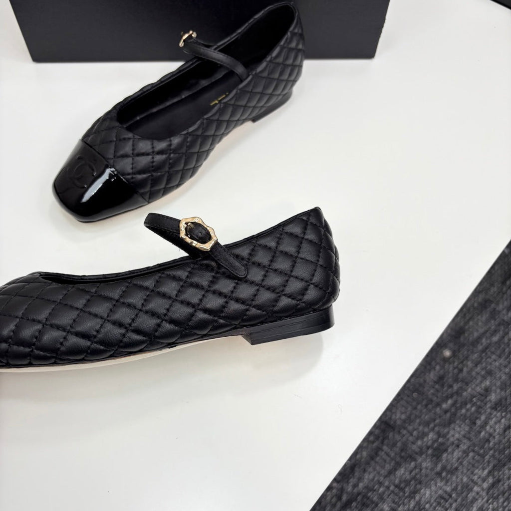 CC 25 Cap-Toe Quilted Mary Janes Black Sheepskin 352462