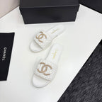 CC 25 Doubble Chain Embroidered Slippers White Fabric And Sheepskin 352492
