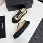 CC25 Lace-up Sneakers Gold Metallic Cowhide And Black Patent Leather 352500