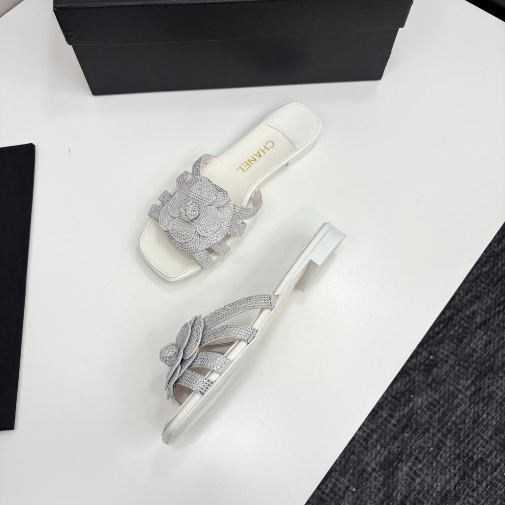 CC 25 Camellia Open Flat Mule Silver Stone Grain And Sheepskin 368852