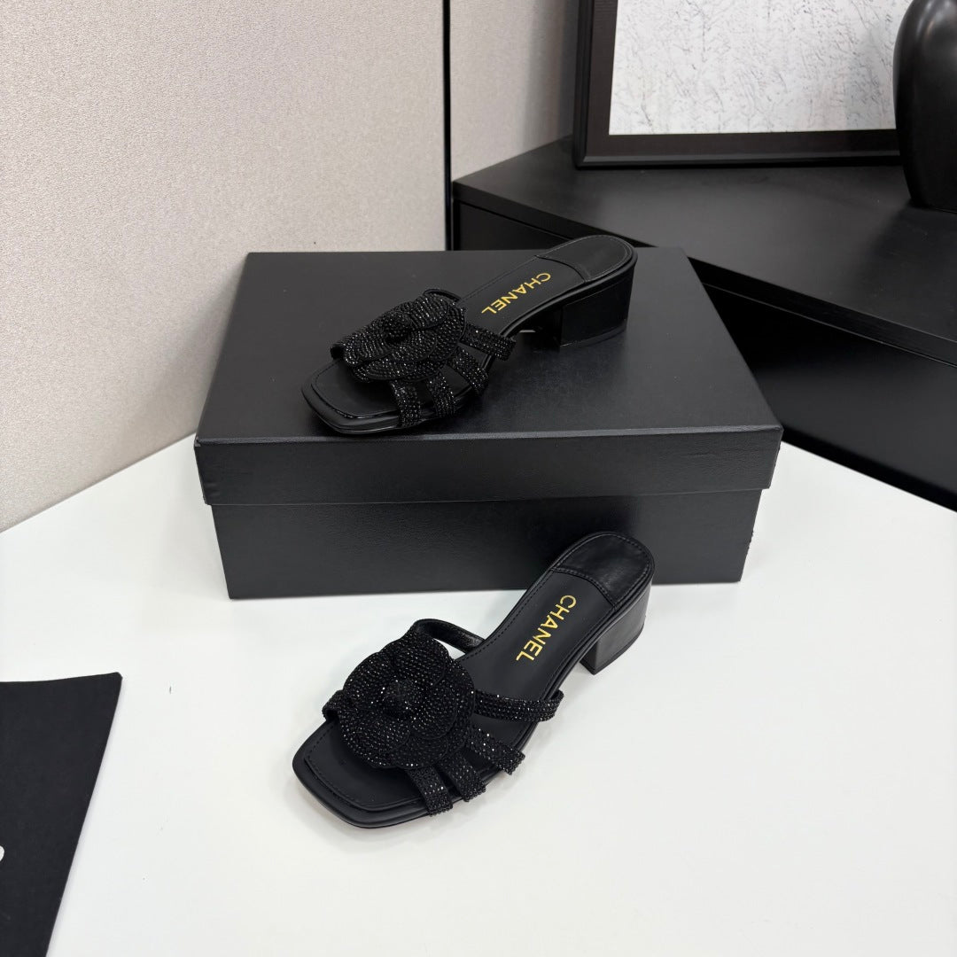 CC 25 Camellia Open Heel Mule Sandals 50mm Black Stone Grain And Sheepskin 368860