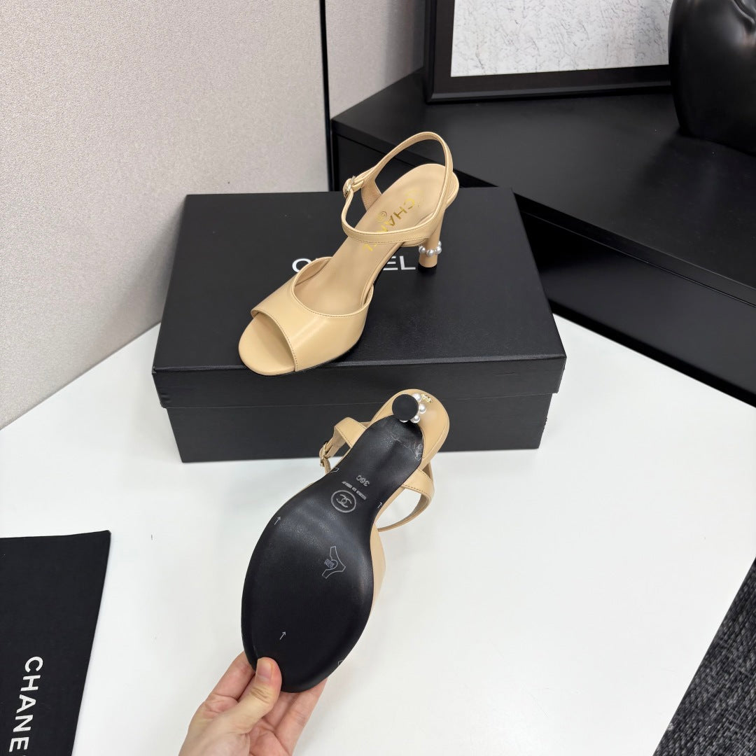 CC 25 Heel Sandals 80mm Beige Lambskin 368821