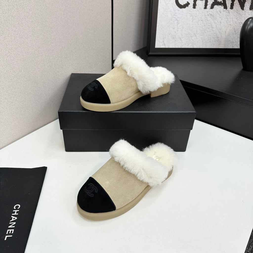 CC furry mule light beige black suede and wool 532577
