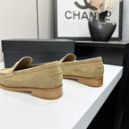 CC SS 2026 Pre Loafer Camel Suede 630469