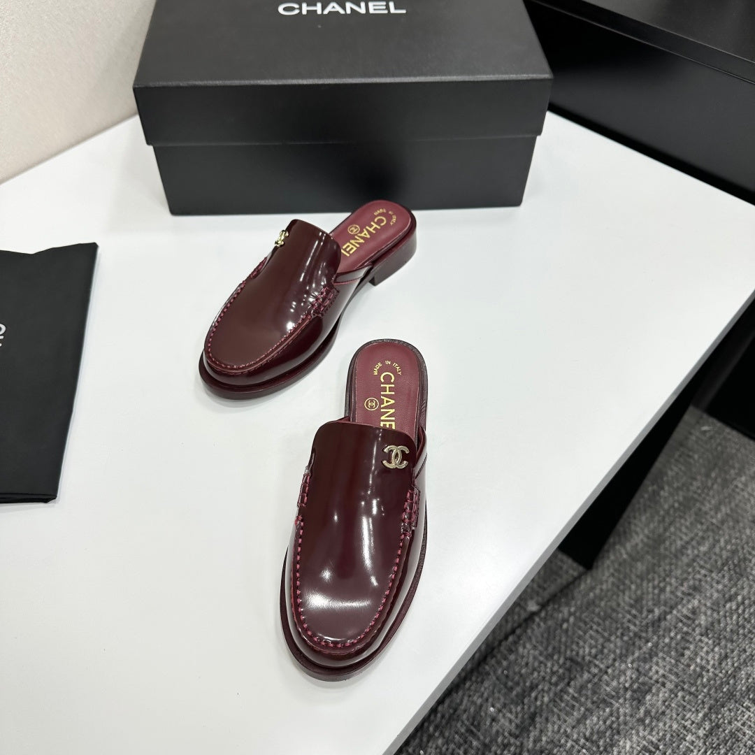 CC SS 2026 Pre Loafer Sandal Burgundy Calfskin 630476