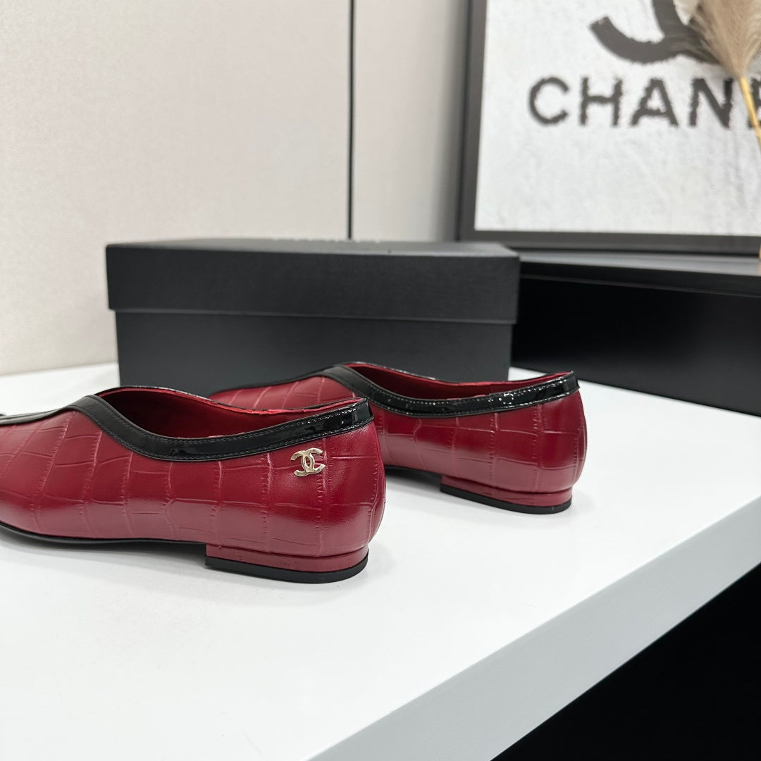 CC 26s Ballet Flats Burgundy Glossy Crocodile Embossed Calfskin 743142