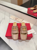VT 2025 Signature Mule Pure Beige Calf Leather 295081