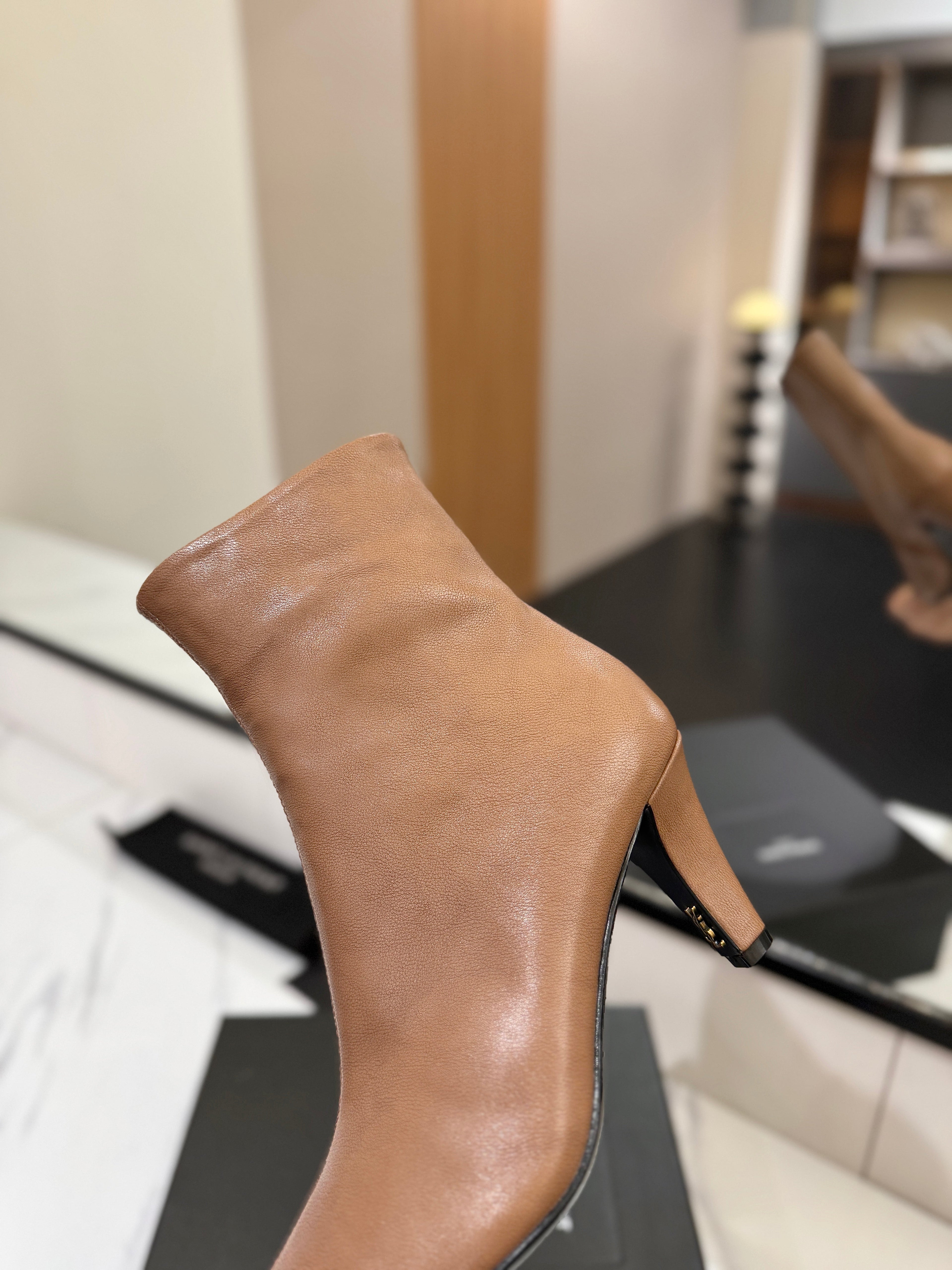 YSL 25 High-heeled Boot Light Brown Cowhide 520774