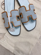 HM 26s Oran Sandal Light Blue Grey Suede Goatskin 724349