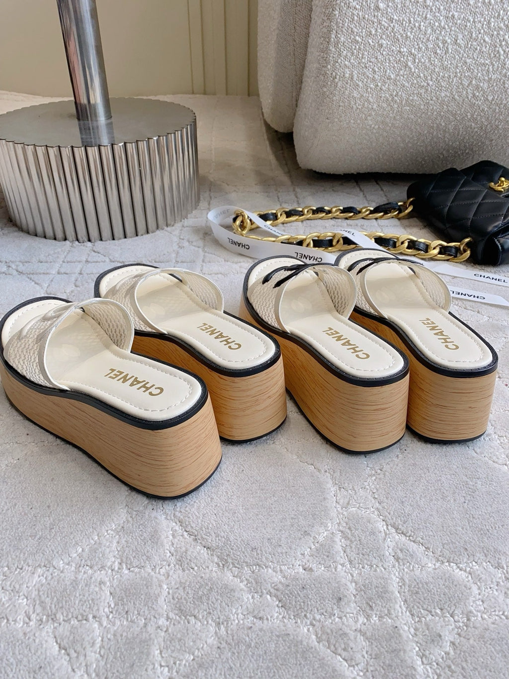 CC Logo Platform Sandals White Lambskin 723737