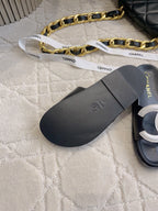 CC Logo Slide Black Lambskin 723797