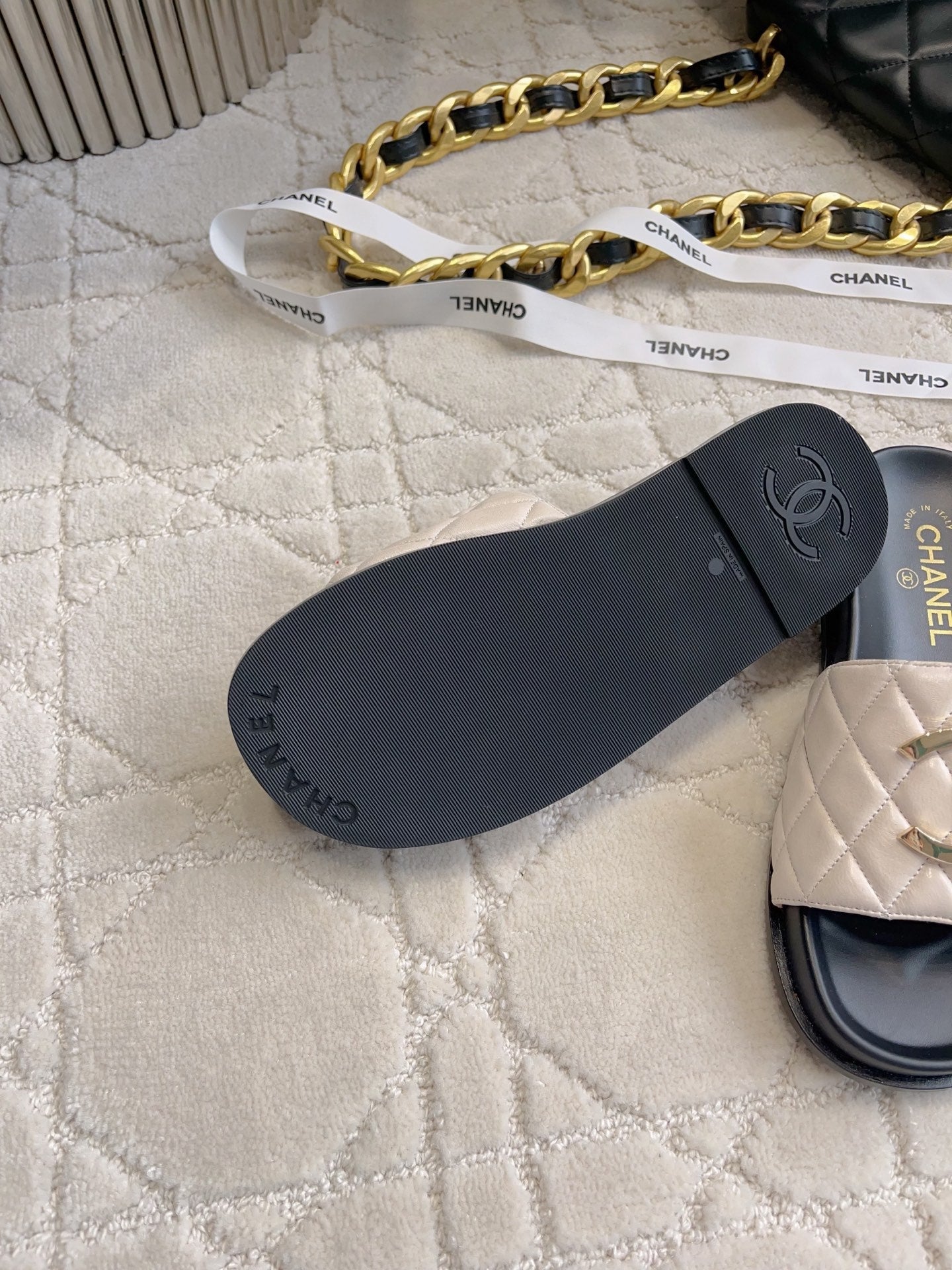 CC Logo Slide Black Light Taupe Quited Lambskin 723796