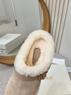 Chloe Nama Shearling-Lined Mule Beige Suede 528077