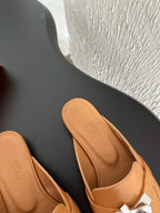 HM Oz Mule Caramel Calfskin 961098