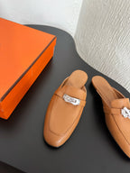 HM Oz Mule Caramel Calfskin 961098