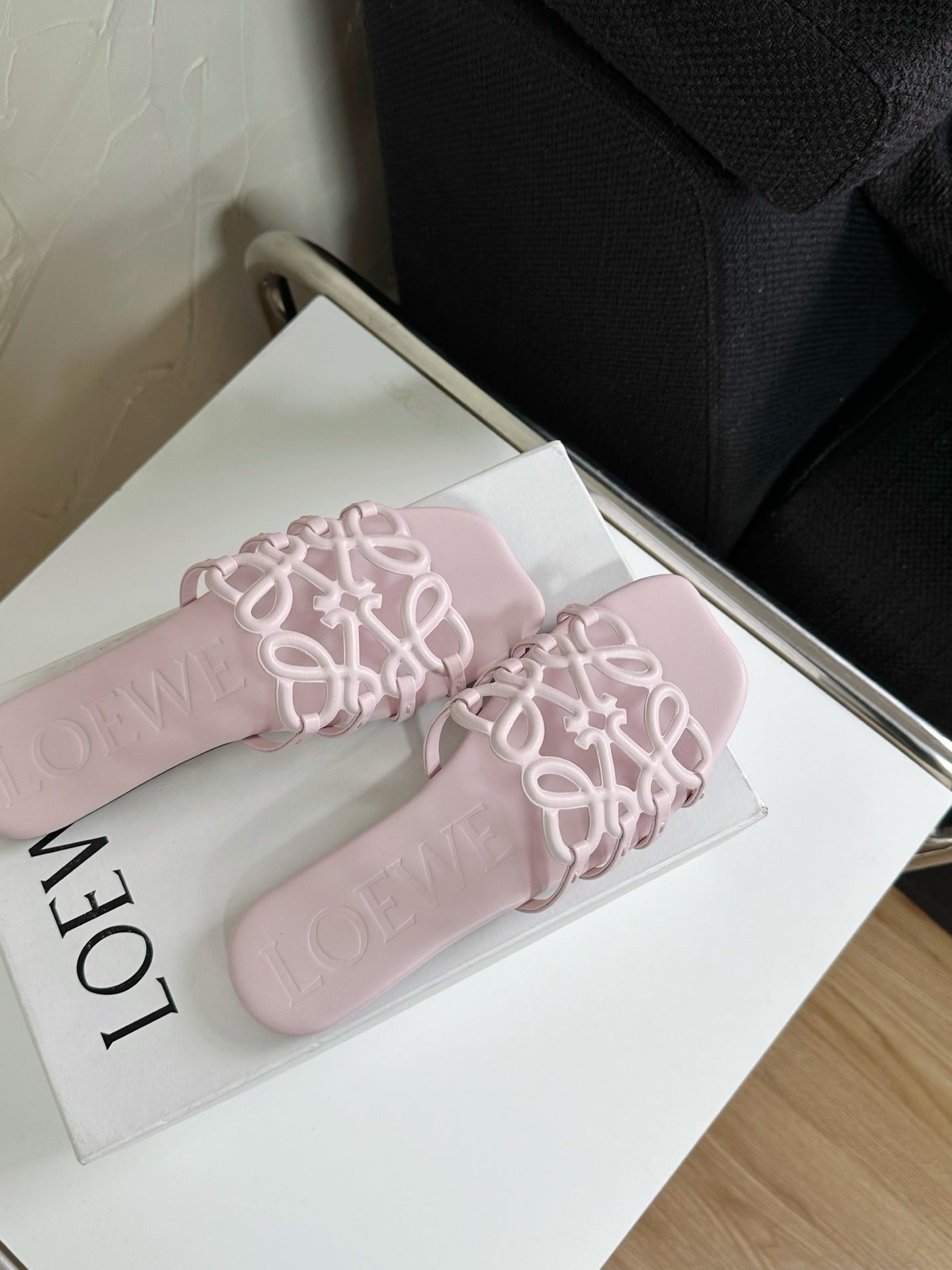 Petal Anagram Slide in Flamingo Soft Calfskin 273515