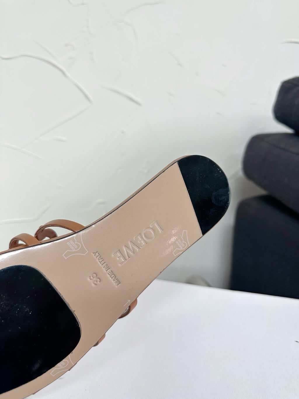 Petal Anagram Slide in Gold Soft Calfskin 273517