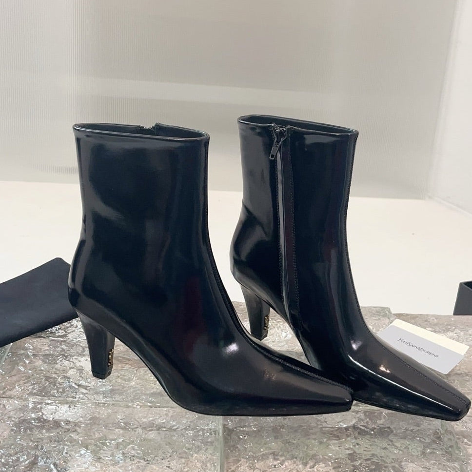 YSL 25 High-heeled Boot Black Cowhide 522267