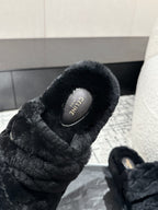 DAD SANDAL MULE IN BLACK SHEARLING