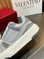 VT 25S Couple Sneakers Gray Calfskin 563121