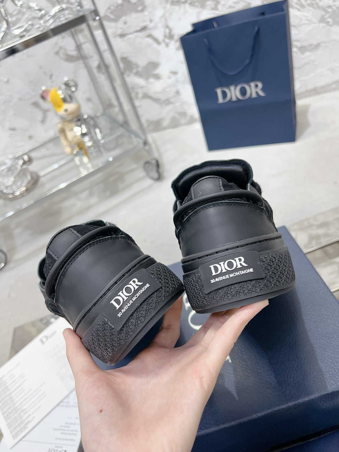 CD B33 Sneaker 30mm In Black Calfskin 100668