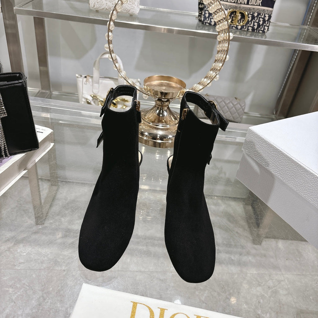 D-Idole Heeled Ankle Boot In Black Suede 996438