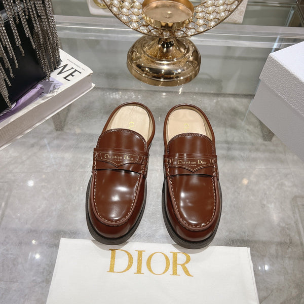 CD Boy Mule In Brown Red Glossy Calfskin 996451