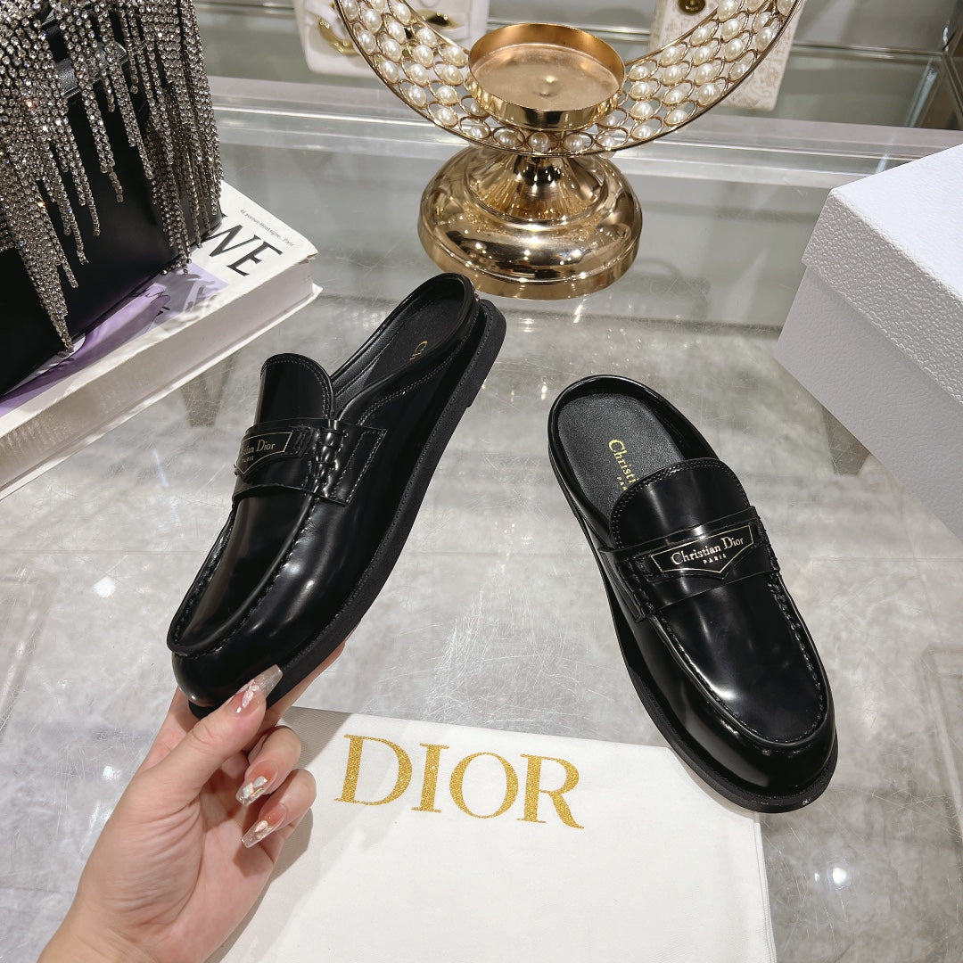 CD Boy Mule In Black Glossy Calfskin 996453