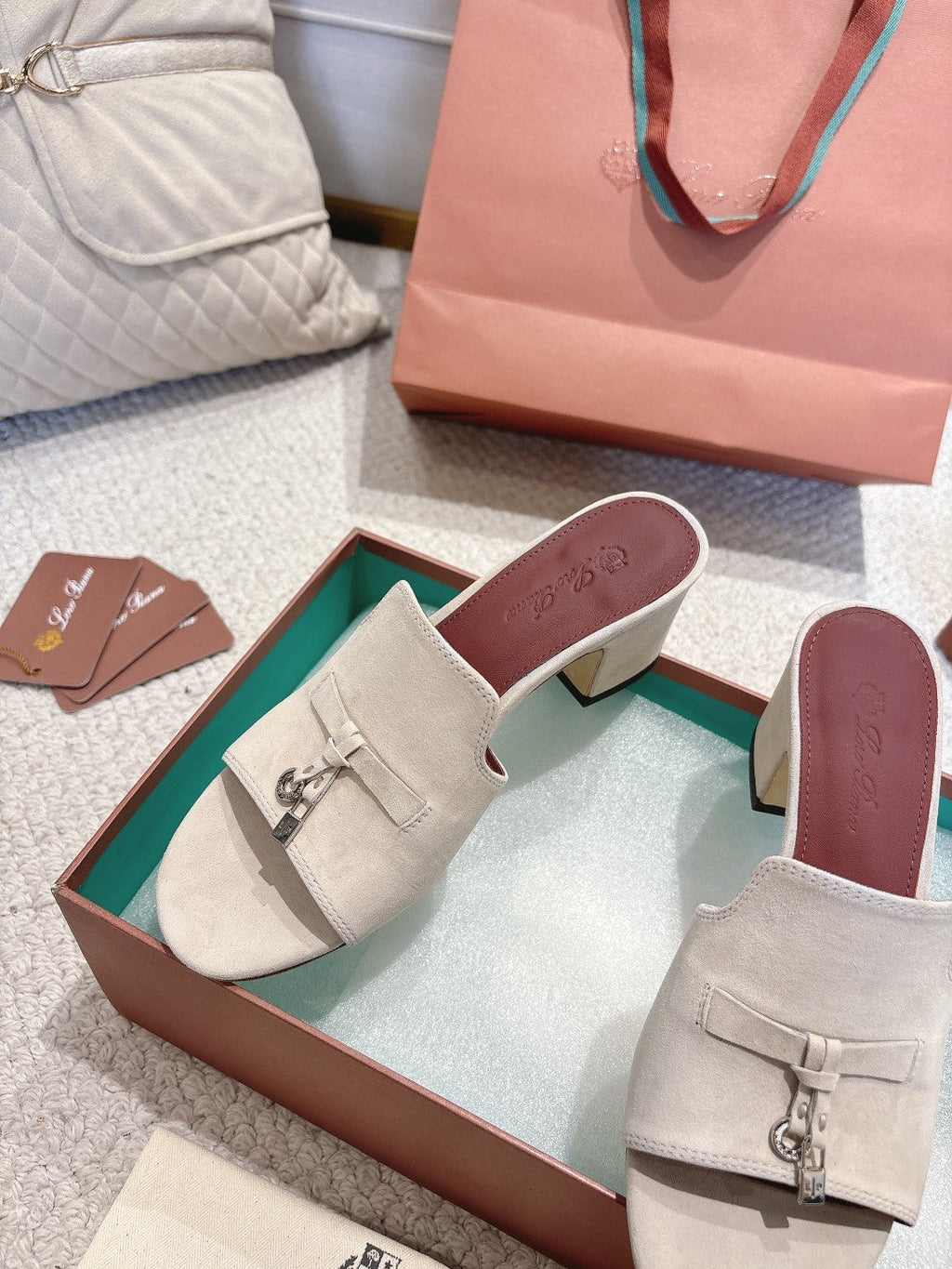 LP 25 Summer Charm Sandal 55 Cream Suede